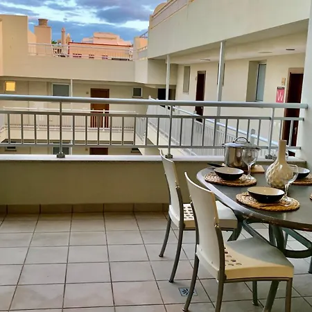 Palmeritas Mar Tenerife Sur * Palm-mar